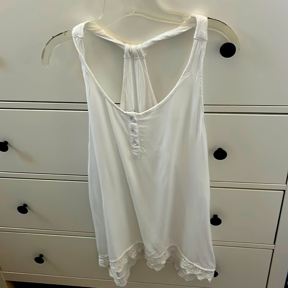 Maurice’s sleeveless top